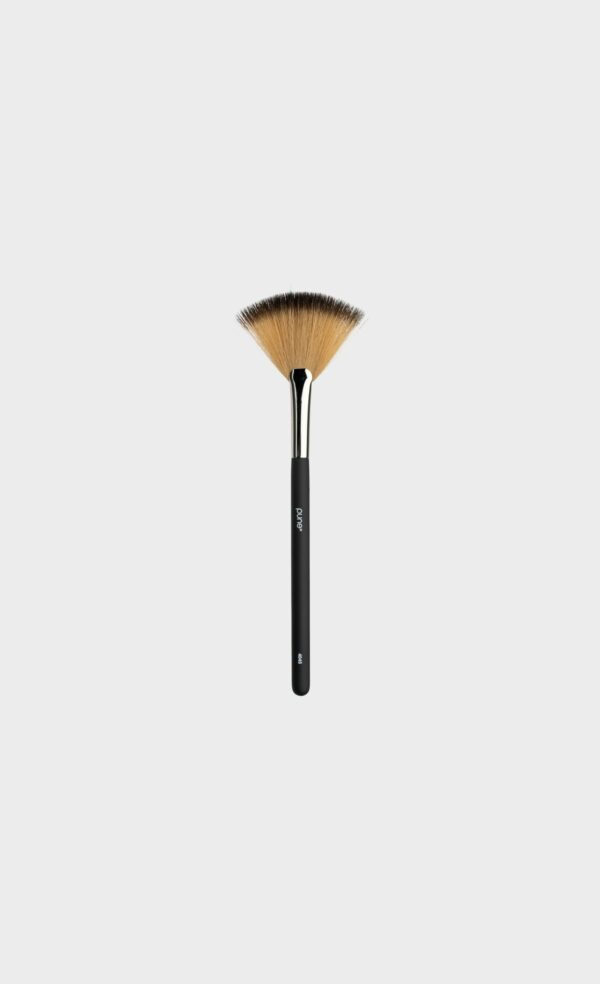 PUNE Fan Brush, the hair & makeup room, haar makeup apeldoorn, make-up, visagist, visagie, apeldoorn, gelderland, webshop, pune verkooppunt, bruidsmake-up, bruidsmakeup, bruidsvisagie, bruidsvisagist, makeup, make-up workshop, Apeldoorn, Gelderland