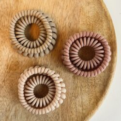 Sterke Siliconen Haarwokkels (set van 3), haaraccessoire, haaraccessoires webshop, online shop, bruidssieraden, haarsieraden bruid, haarsieraad, anisa bieze hairstyling, scrunchies, the hair & makeup room, mooie,