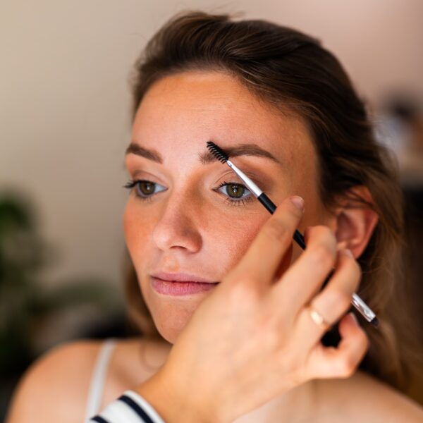 Bruiloft Apeldoorn, trouwen, visagist, aan huis, kapper, hairstylist, visagiste, make-up, maeup, trouwmakeup, trouwvisagie, bruiloftsmakeup, trouwmakeup, bruiloftsvisagie, bruiloftvisagist, thamr, the hair and makeup room, haar makeup apeldoorn, trouwen in, gezocht