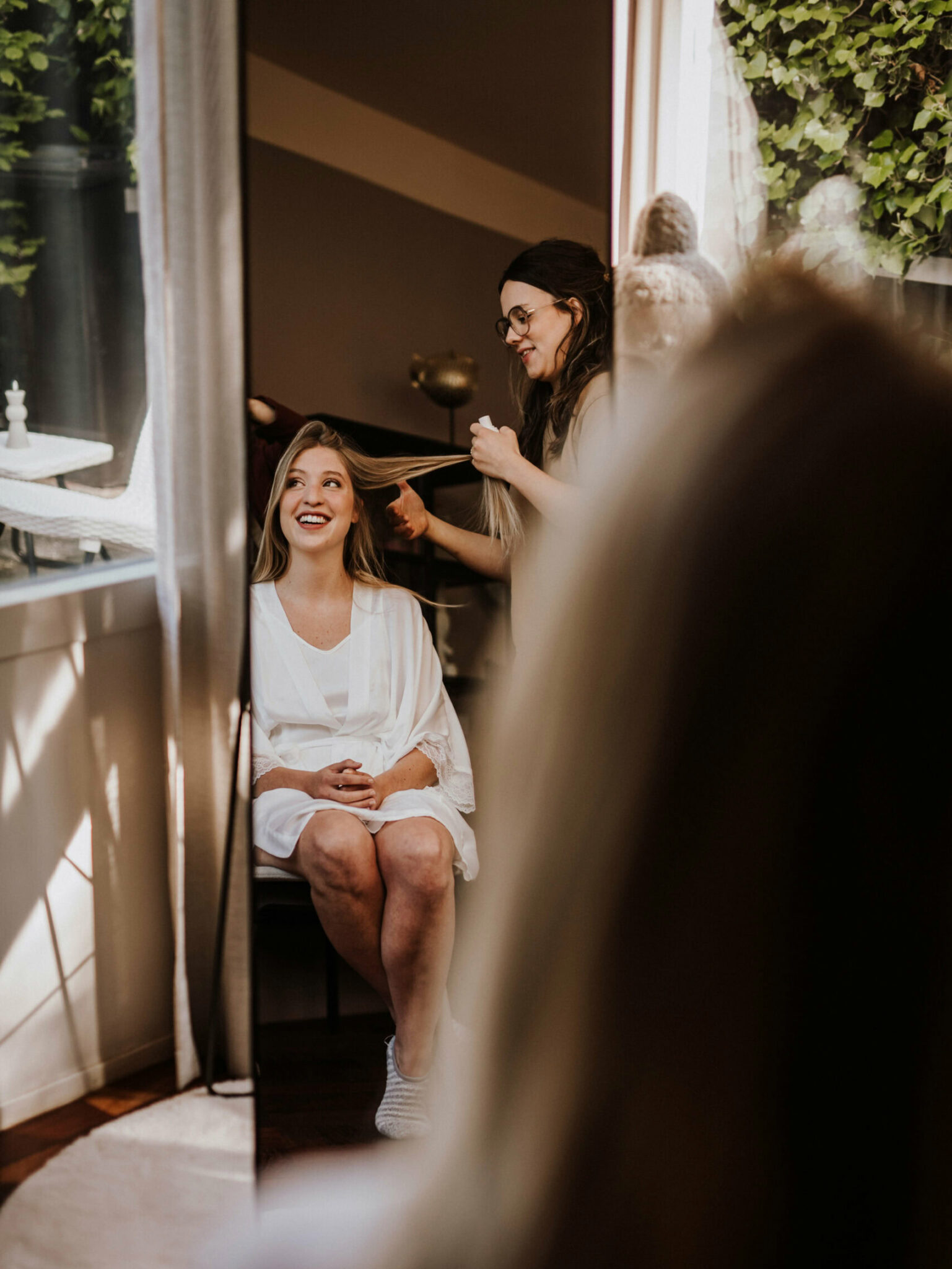 Bruiloft Apeldoorn, trouwen, visagist, aan huis, kapper, hairstylist, visagiste, make-up, maeup, trouwmakeup, trouwvisagie, bruiloftsmakeup, trouwmakeup, bruiloftsvisagie, bruiloftvisagist, thamr, the hair and makeup room, haar makeup apeldoorn, trouwen in, gezocht