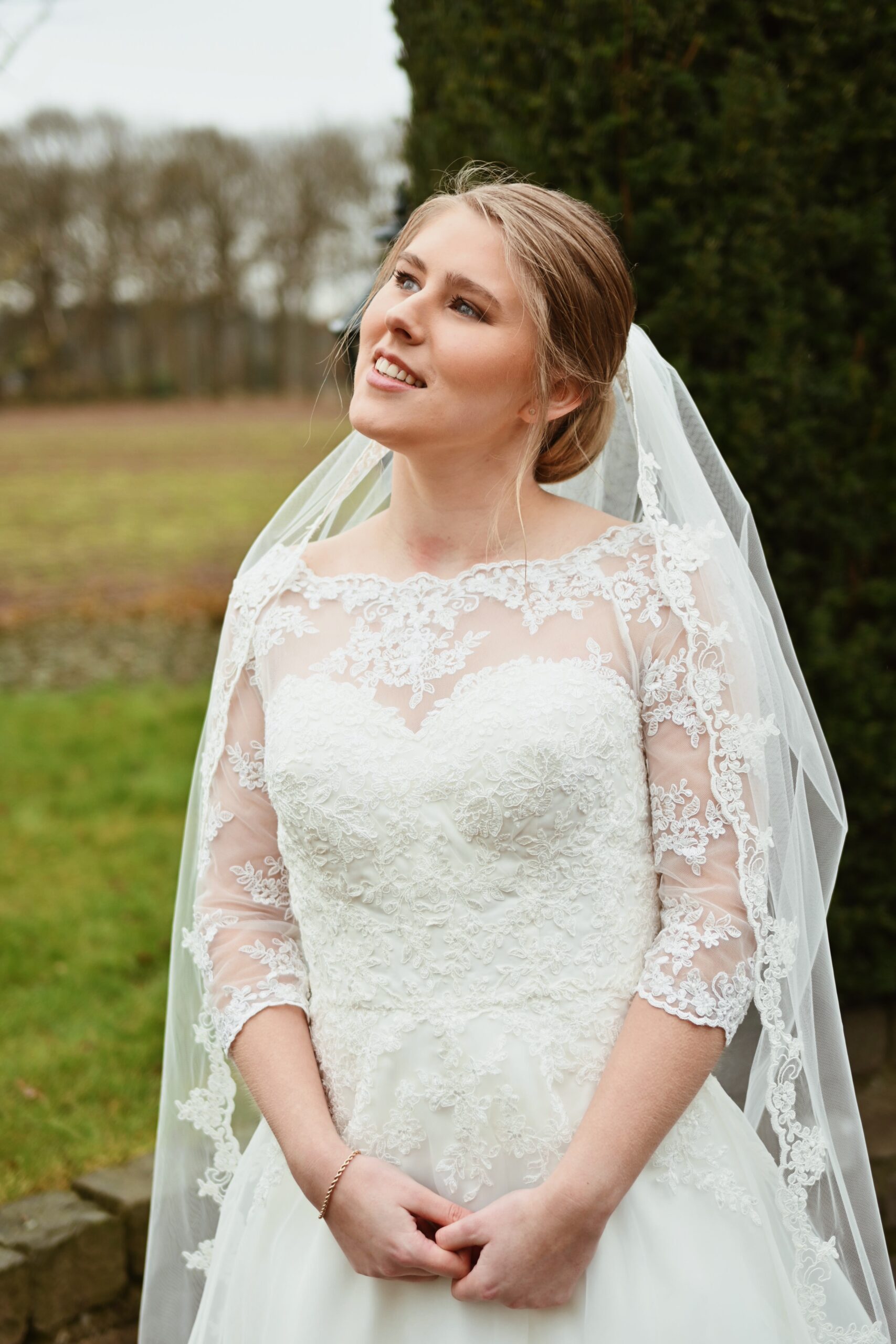 Bruiloft Apeldoorn, trouwen, visagist, aan huis, kapper, hairstylist, visagiste, make-up, maeup, trouwmakeup, trouwvisagie, bruiloftsmakeup, trouwmakeup, bruiloftsvisagie, bruiloftvisagist, thamr, the hair and makeup room, haar makeup apeldoorn, trouwen in, gezocht