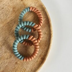 Retro Haarwokkels Siliconen set v 3 - CRPPD), haaraccessoire, haaraccessoires webshop, online shop, bruidssieraden, haarsieraden bruid, haarsieraad, anisa bieze hairstyling, scrunchies, the hair & makeup room, mooie,