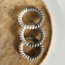 Retro Haarwokkels Siliconen set v 3 - CRPPD), haaraccessoire, haaraccessoires webshop, online shop, bruidssieraden, haarsieraden bruid, haarsieraad, anisa bieze hairstyling, scrunchies, the hair & makeup room, mooie,