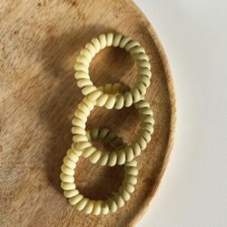 Retro Haarwokkels Siliconen set v 3 - CRPPD), haaraccessoire, haaraccessoires webshop, online shop, bruidssieraden, haarsieraden bruid, haarsieraad, anisa bieze hairstyling, scrunchies, the hair & makeup room, mooie,