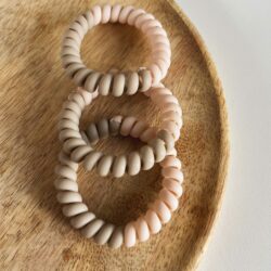 Retro Haarwokkels Siliconen set v 3 - CRPPD), haaraccessoire, haaraccessoires webshop, online shop, bruidssieraden, haarsieraden bruid, haarsieraad, anisa bieze hairstyling, scrunchies, the hair & makeup room, mooie,