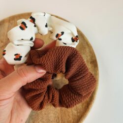 Scrunchies Duo Liza S, haaraccessoire, haaraccessoires webshop, online shop, bruidssieraden, haarsieraden bruid, haarsieraad, anisa bieze hairstyling, scrunchies, the hair & makeup room, mooie,