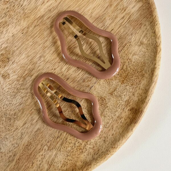 Sierlijke Haarclip Leonie, haaraccessoire, haaraccessoires webshop, online shop, bruidssieraden, haarsieraden bruid, haarsieraad, anisa bieze hairstyling, scrunchies, the hair & makeup room, mooie,