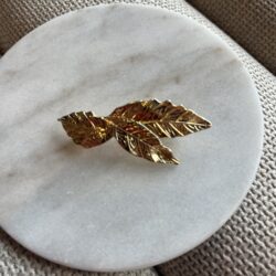 Haarsieraad boho gouden haarclip, haarsieraden bruiloft, bruid, webshop haar accessoires, bruidssieraden, online kopen, shop, shoppen