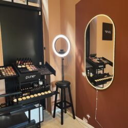 the hair and makeup room visagie en hairstyling afspraak bruiloft